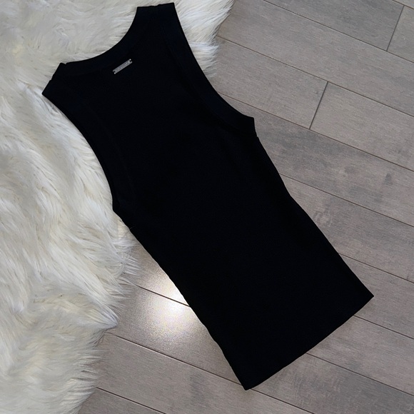 Michael Kors Ribbed Tank Top - Picture 3 of 5